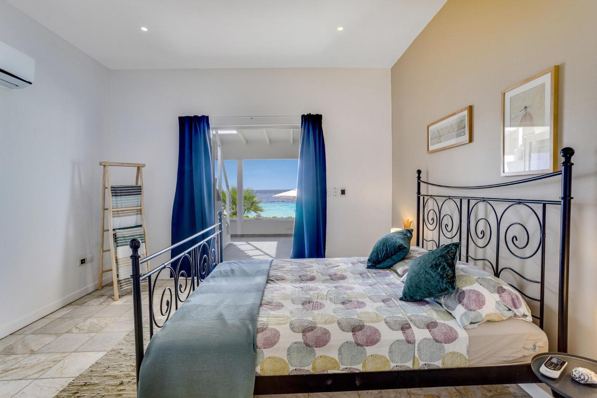 Oceanfront - Villa Port Of Call - Playa Extérieur photo