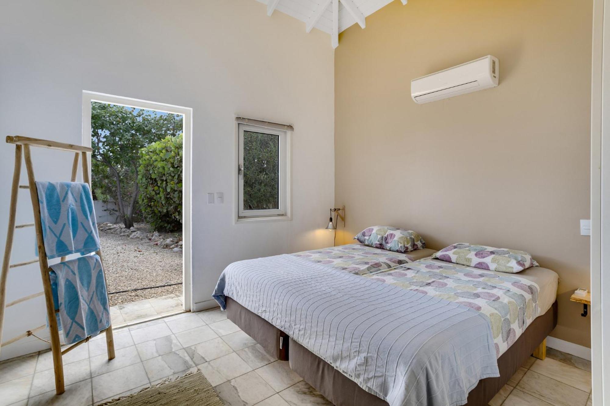 Oceanfront - Villa Port Of Call - Playa Extérieur photo